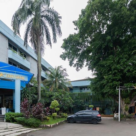 Reddoorz Plus Near Kebayoran Baru Blok S جاكرتا المظهر الخارجي الصورة
