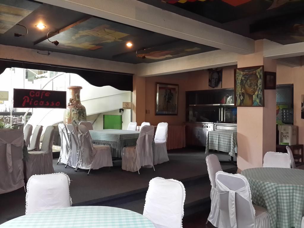 Reddoorz Plus Near Kebayoran Baru Blok S جاكرتا المظهر الخارجي الصورة
