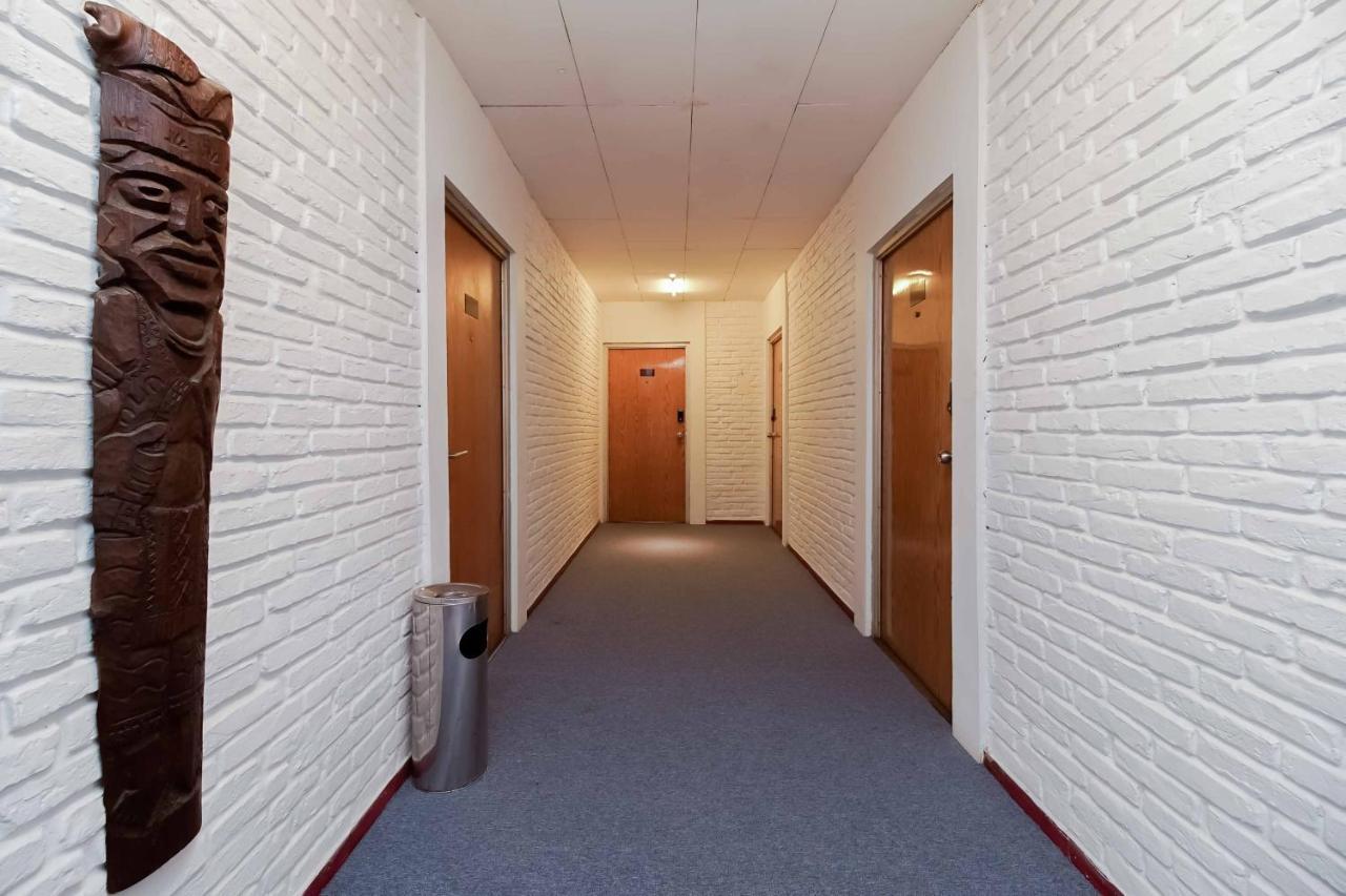 Reddoorz Plus Near Kebayoran Baru Blok S جاكرتا المظهر الخارجي الصورة